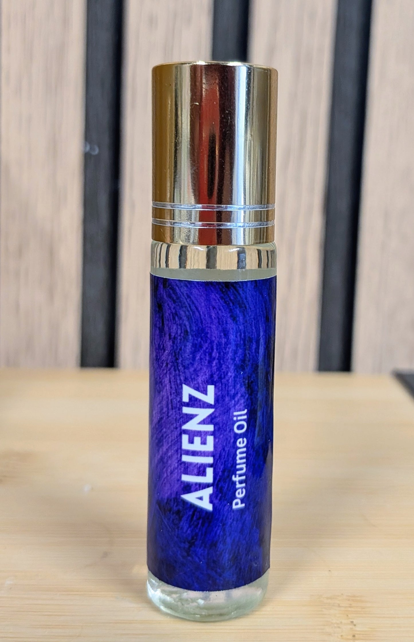 Perfume oil